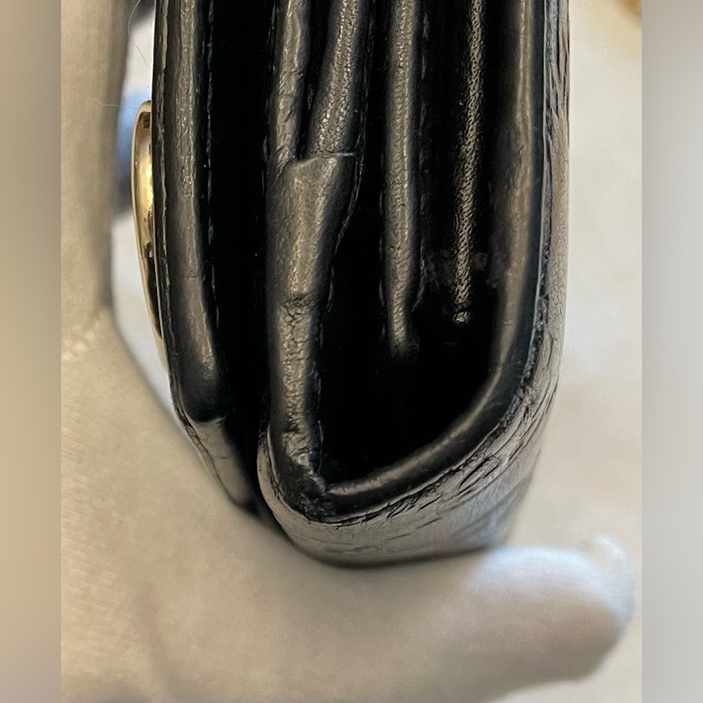 Gucci Authentic Vintage Black Mono Leather Long Wallet with Unbranded Gold Chain - Picture 12 of 17